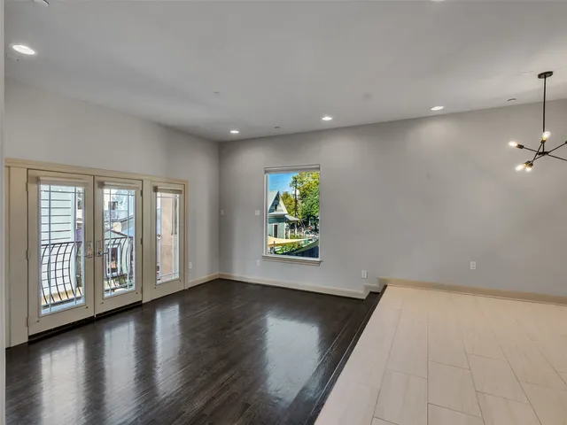 $3,400 | 1910 Summer Street, Unit C, Houston, TX 77007