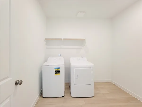 $2,795 | 17850 Aile Pierre Pass, Conroe, TX 77302