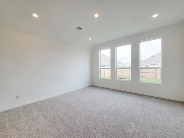 $2,795 | 17850 Aile Pierre Pass, Conroe, TX 77302