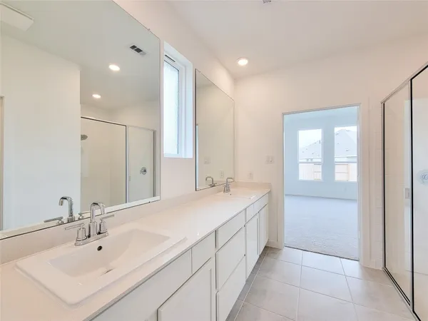 $2,795 | 17850 Aile Pierre Pass, Conroe, TX 77302