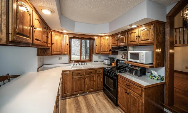 $469,990 | 409 Willow Street, Farmington, MN 55024