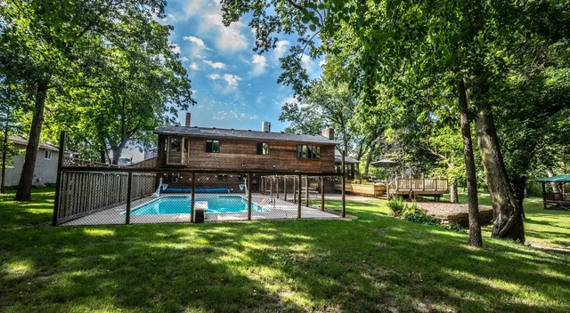 $469,990 | 409 Willow Street, Farmington, MN 55024