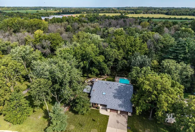 $469,990 | 409 Willow Street, Farmington, MN 55024