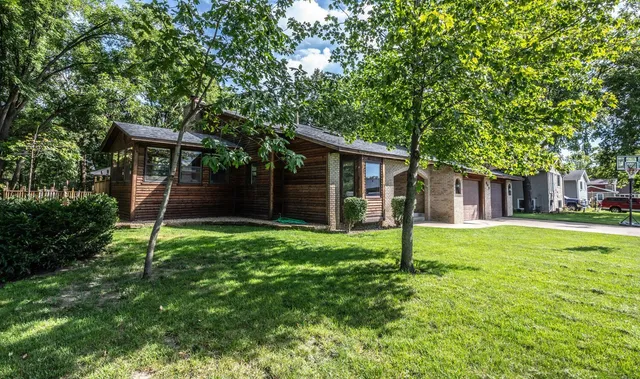$469,990 | 409 Willow Street, Farmington, MN 55024