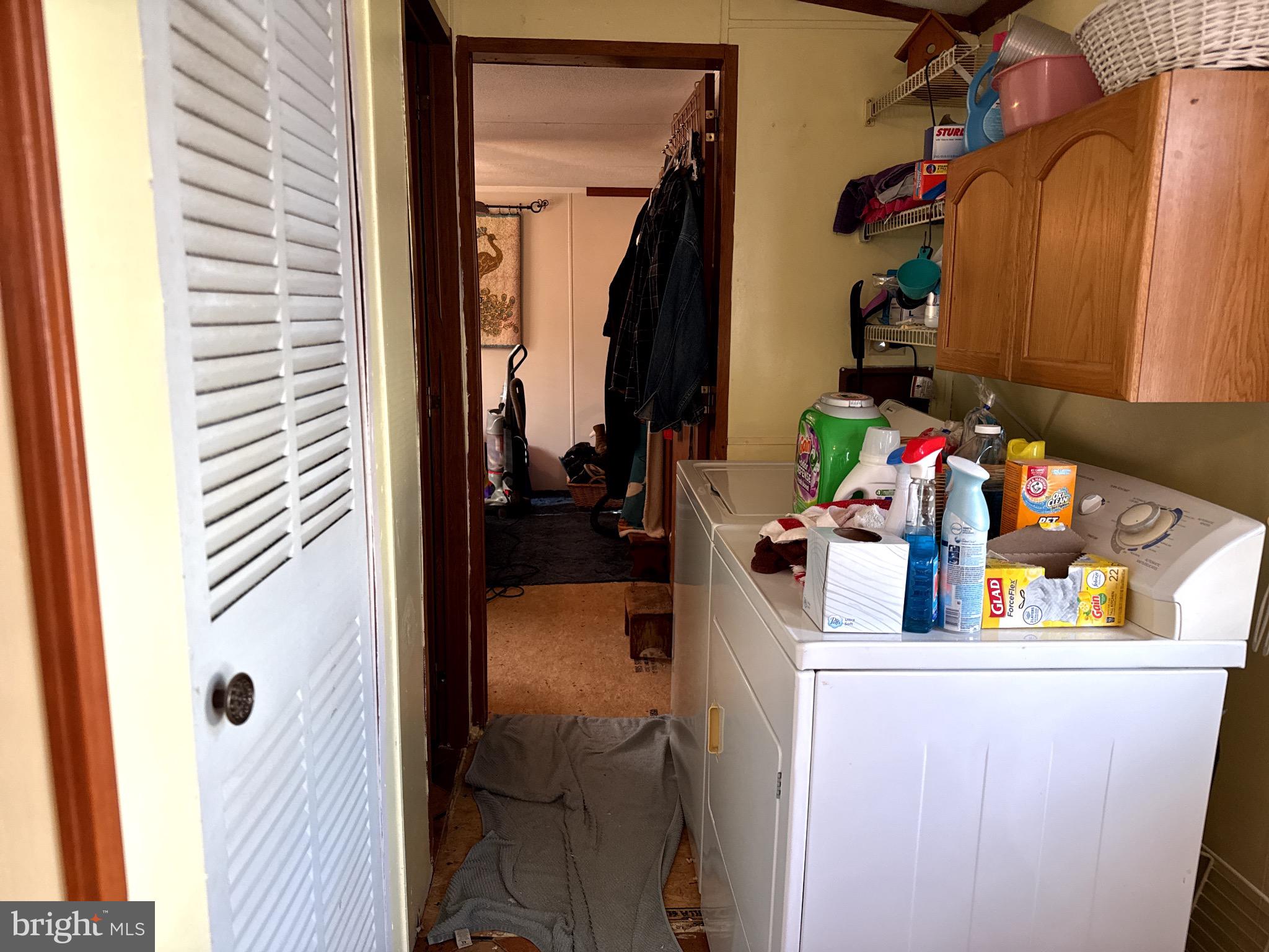 282 Michael Street Elizabethtown, PA 17022 - Photo 11 of 20 a view of living room