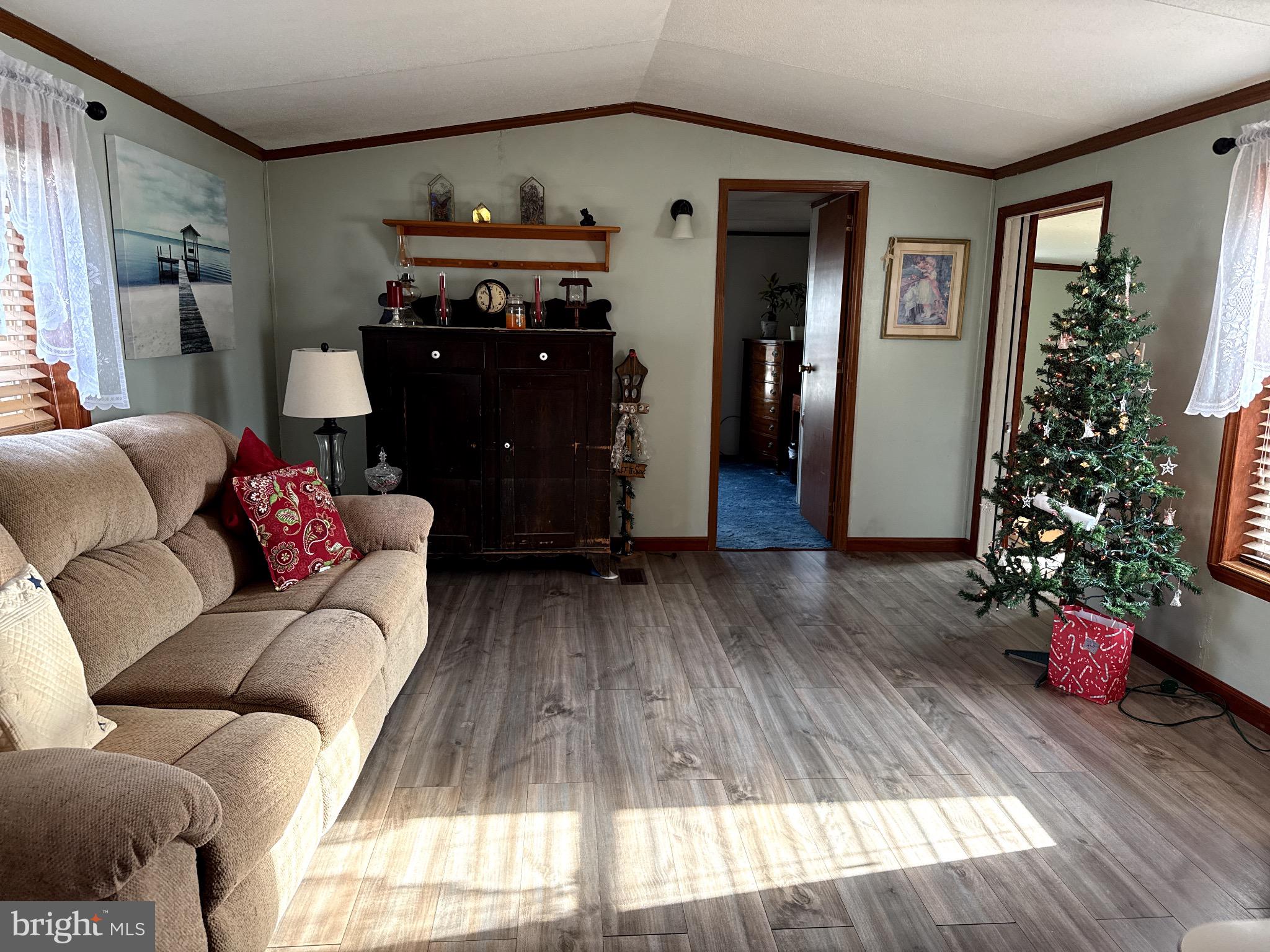 282 Michael Street Elizabethtown, PA 17022 - Photo 6 of 20 a living room with furniture and wooden floor