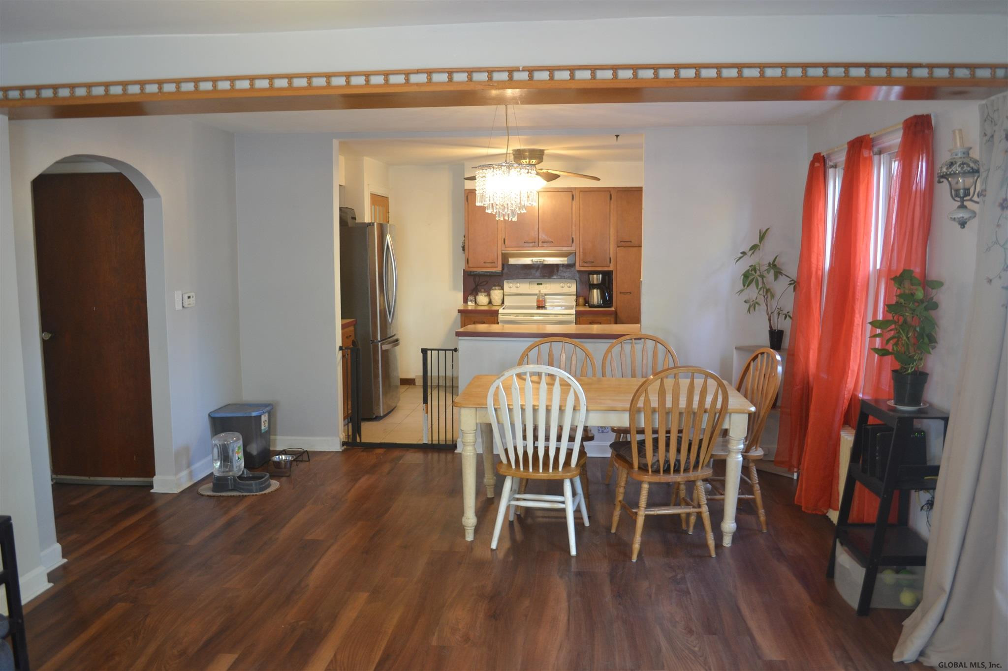 1315 Curry Road Rotterdam, NY 12306 - Photo 5 of 18 Photo 5