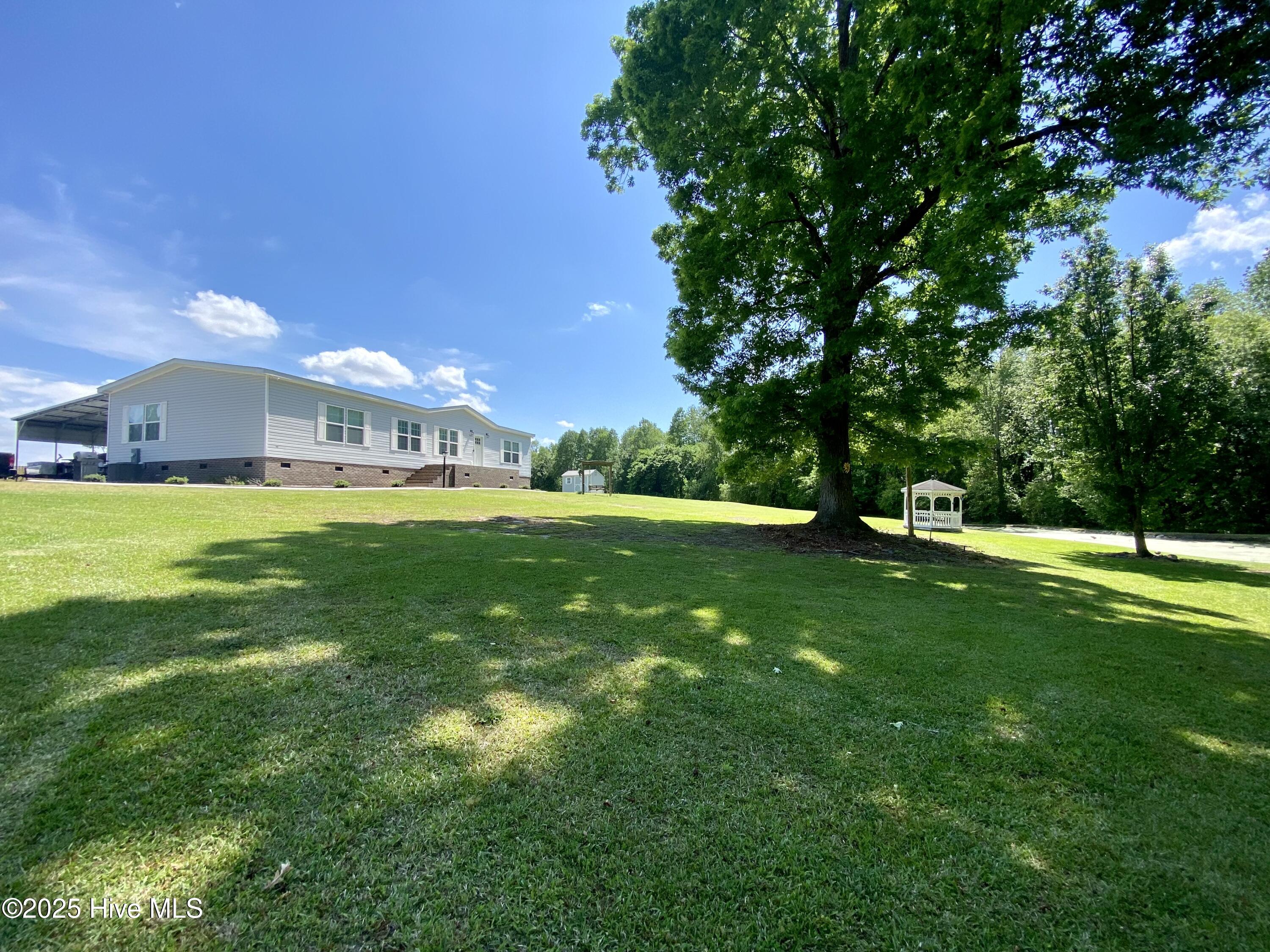 1189 Pinkney Road Pikeville, NC 27863 - Photo 6 of 78 IMG_4702
