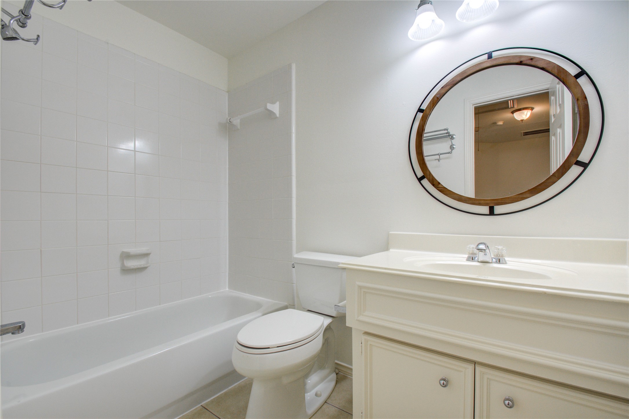 1016 Rochow Street Houston, TX 77019 - Photo 23 of 31 Gallery Image 23