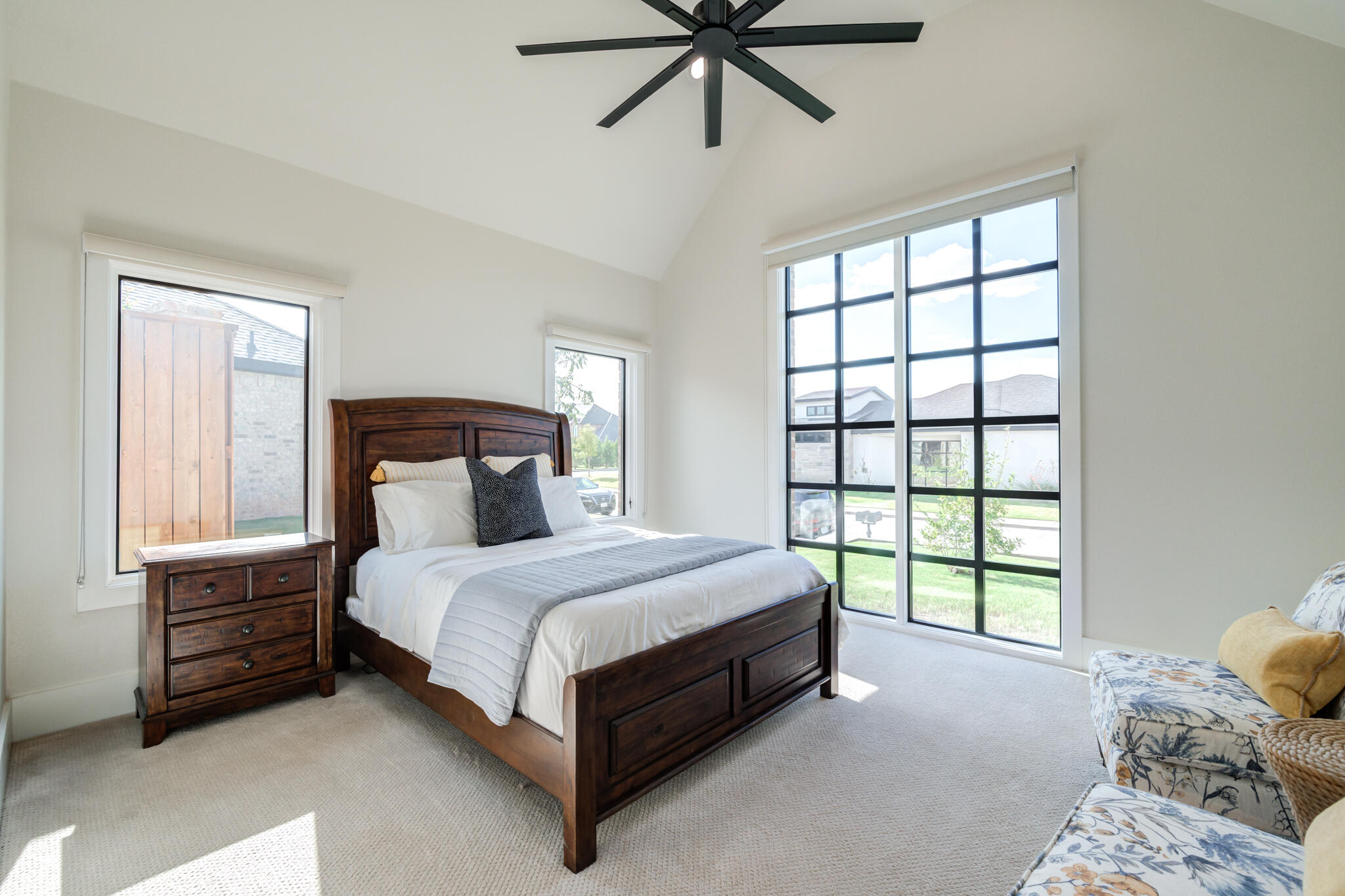 4801 118th Street Lubbock, TX 79424 - Photo 46 of 74 a bed sitting in a bedroom next to a window