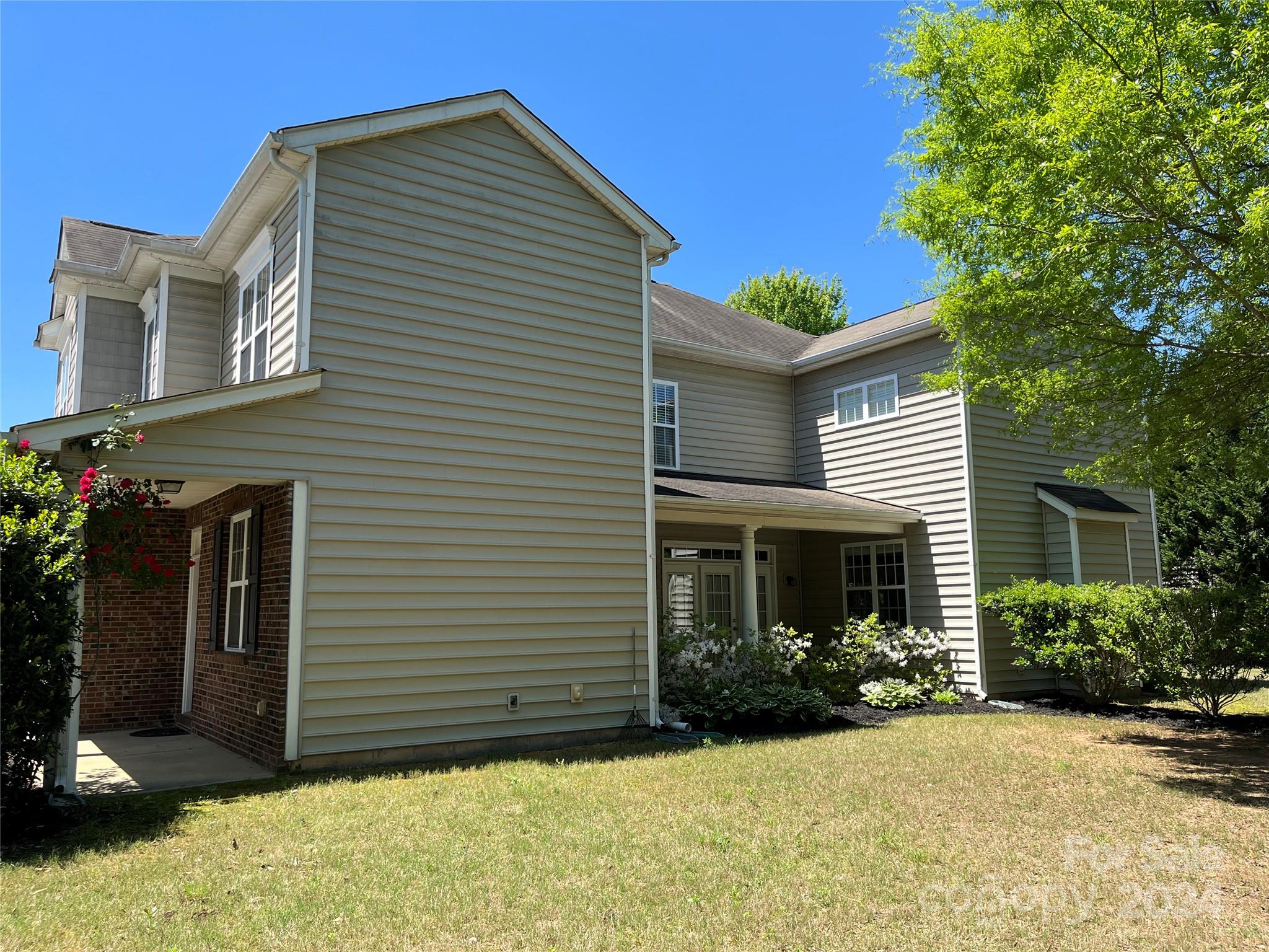 5704 Cactus Valley Road Charlotte, NC 28277 - Photo 3 of 16 Gallery Image 3