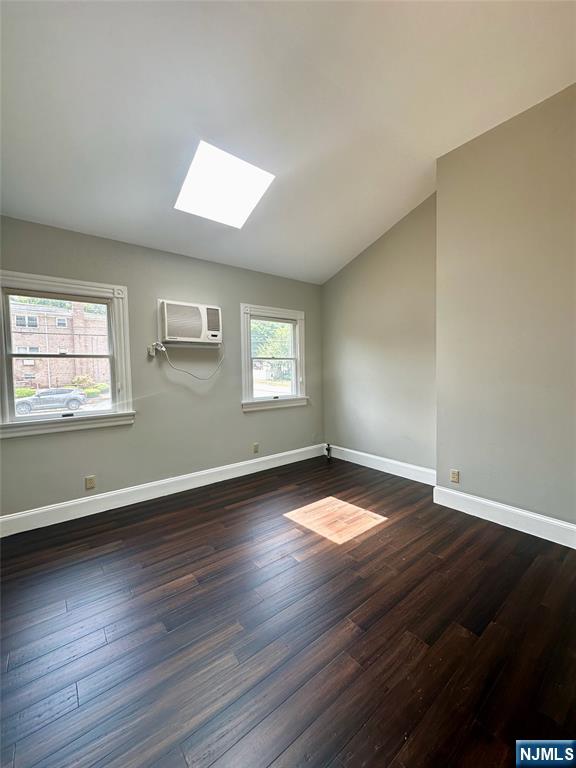 106 Clarendon Place Hackensack, NJ 07601 - Photo 4 of 23