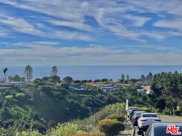 a view of a city