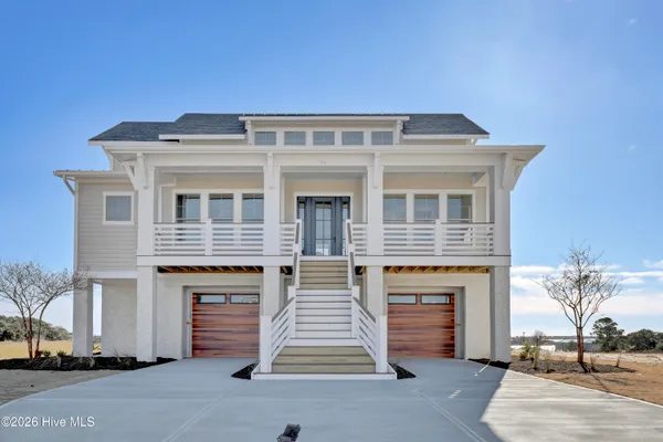 $1,746,797 | 26 Solstice Way, Hampstead, NC 28443