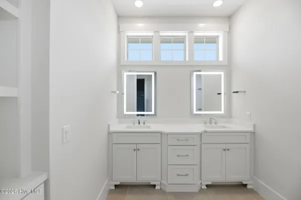 $1,746,797 | 26 Solstice Way, Hampstead, NC 28443