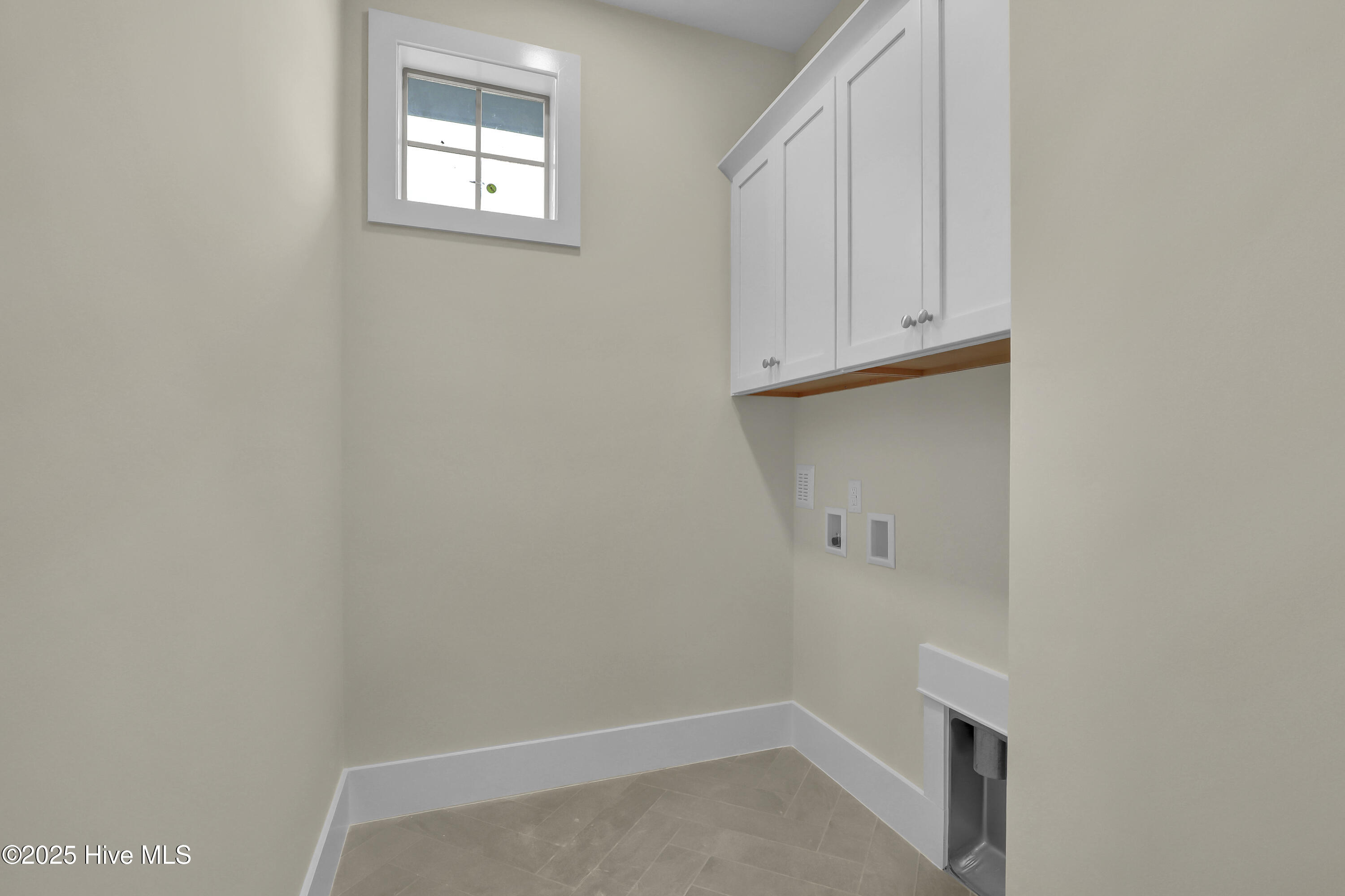 26 Solstice Way Hampstead, NC 28443 - Photo 36 of 49 Laundry