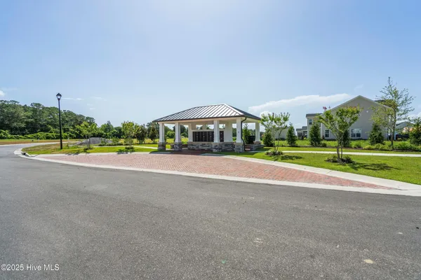 $1,746,797 | 26 Solstice Way, Hampstead, NC 28443