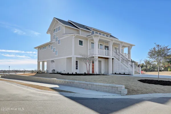 $1,746,797 | 26 Solstice Way, Hampstead, NC 28443