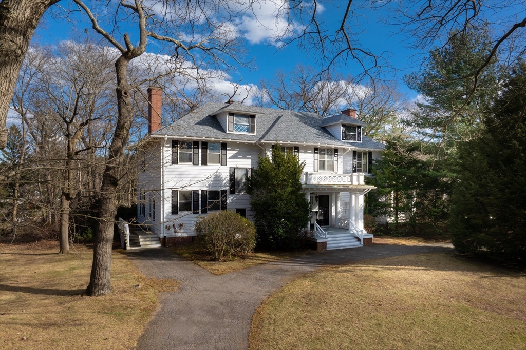 100 Upland Road, Newton, MA 02468 Compass
