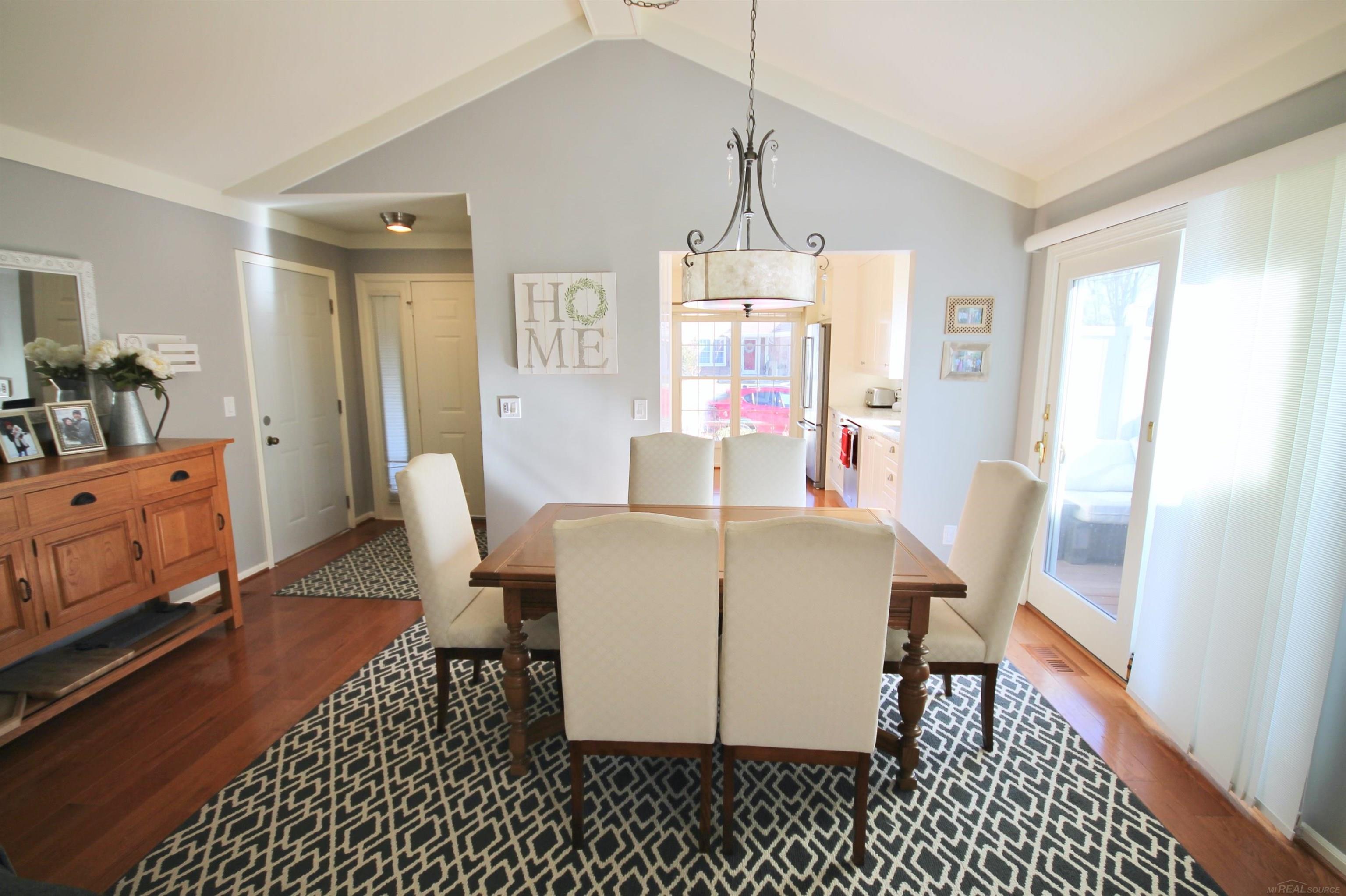 1596 Colony Drive Rochester, MI 48307 - Photo 9 of 45 50202406-1fb869af-bef5-4f11-abd8-0c6ff1a1f9d1.JPG