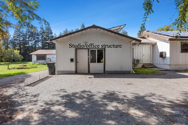 $874,000 | 7747 East Nees Avenue, Clovis, CA 93619