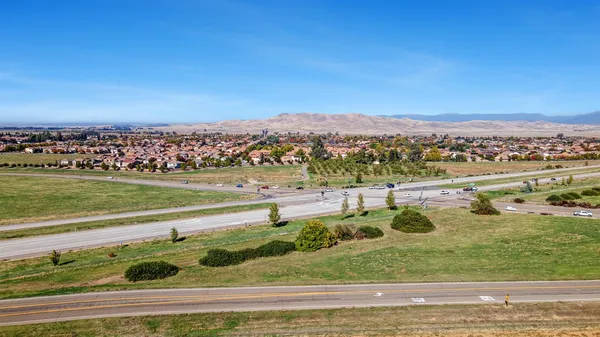$874,000 | 7747 East Nees Avenue, Clovis, CA 93619