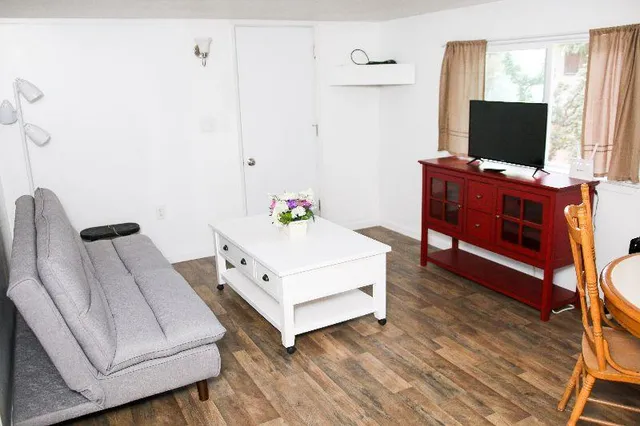 $935,000 | 7747 East Nees Avenue, Clovis, CA 93619