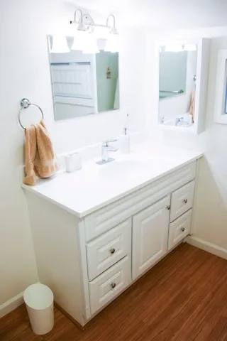 $935,000 | 7747 East Nees Avenue, Clovis, CA 93619