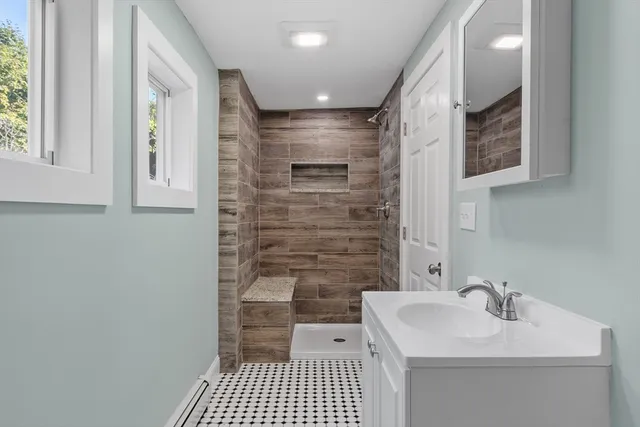 $409,900 | 17 Prospect Street, Templeton, MA 01436