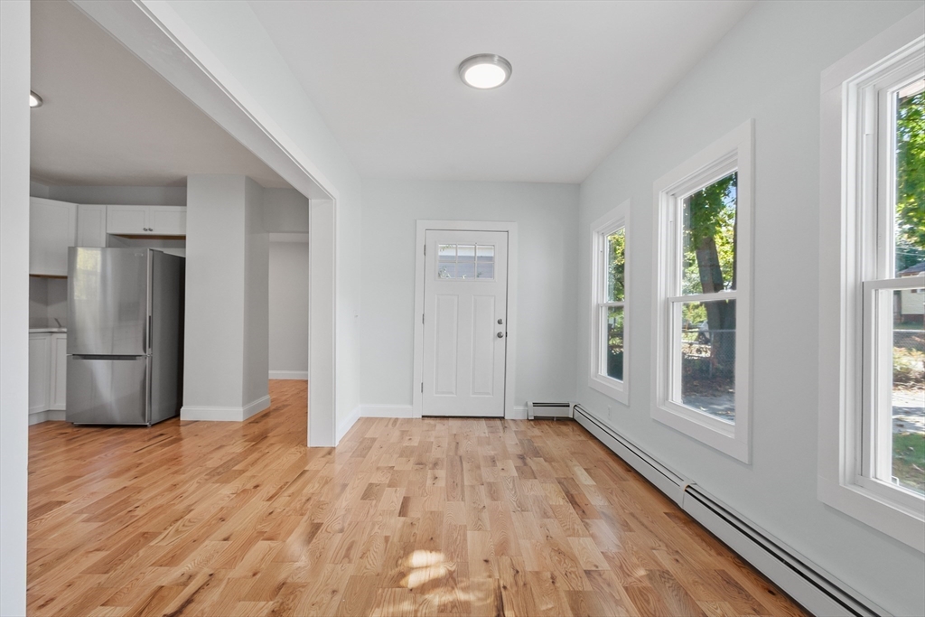 17 Prospect Street Templeton, MA 01436 - Photo 9 of 34