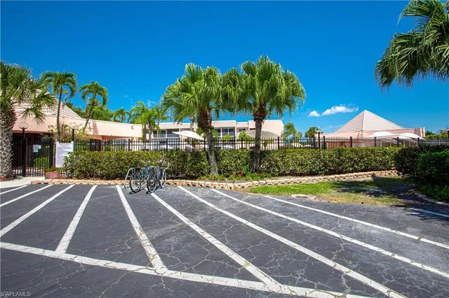 a view of a basketball court