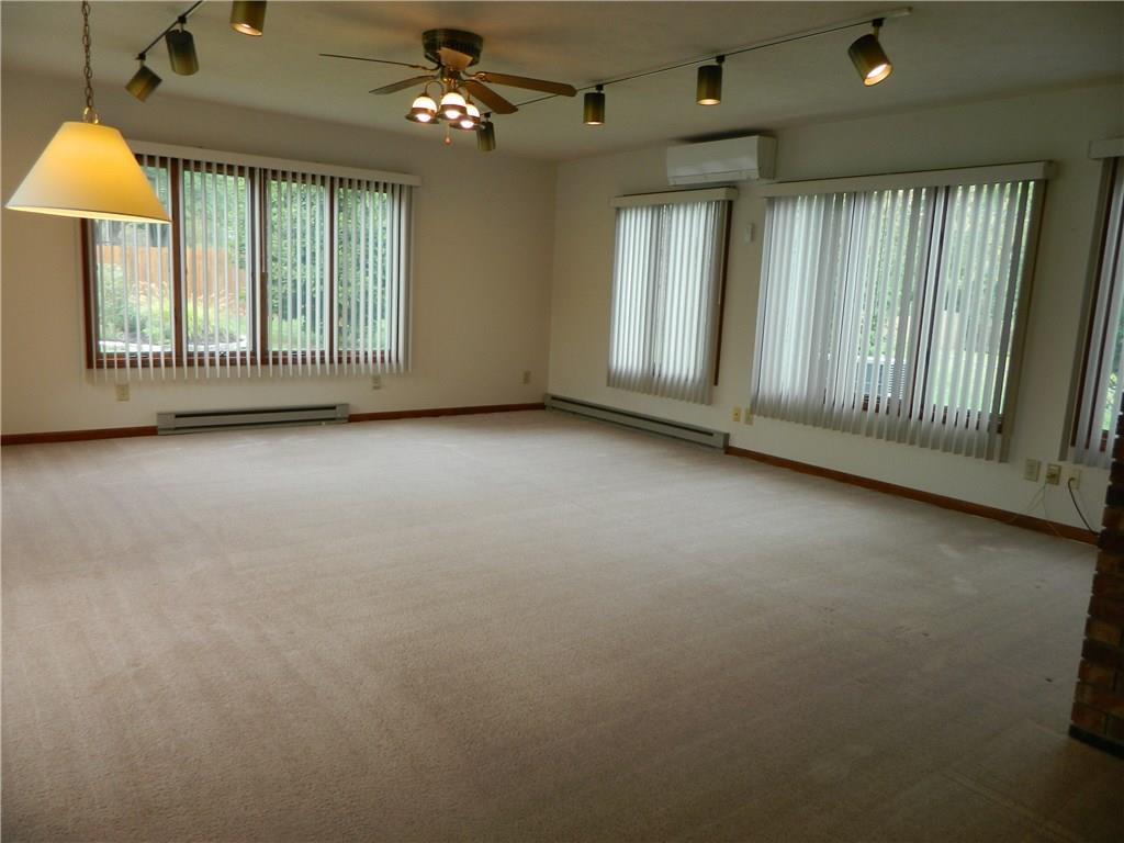 1935 West Mile Road Springfield, OH 45503 - Photo 6 of 38