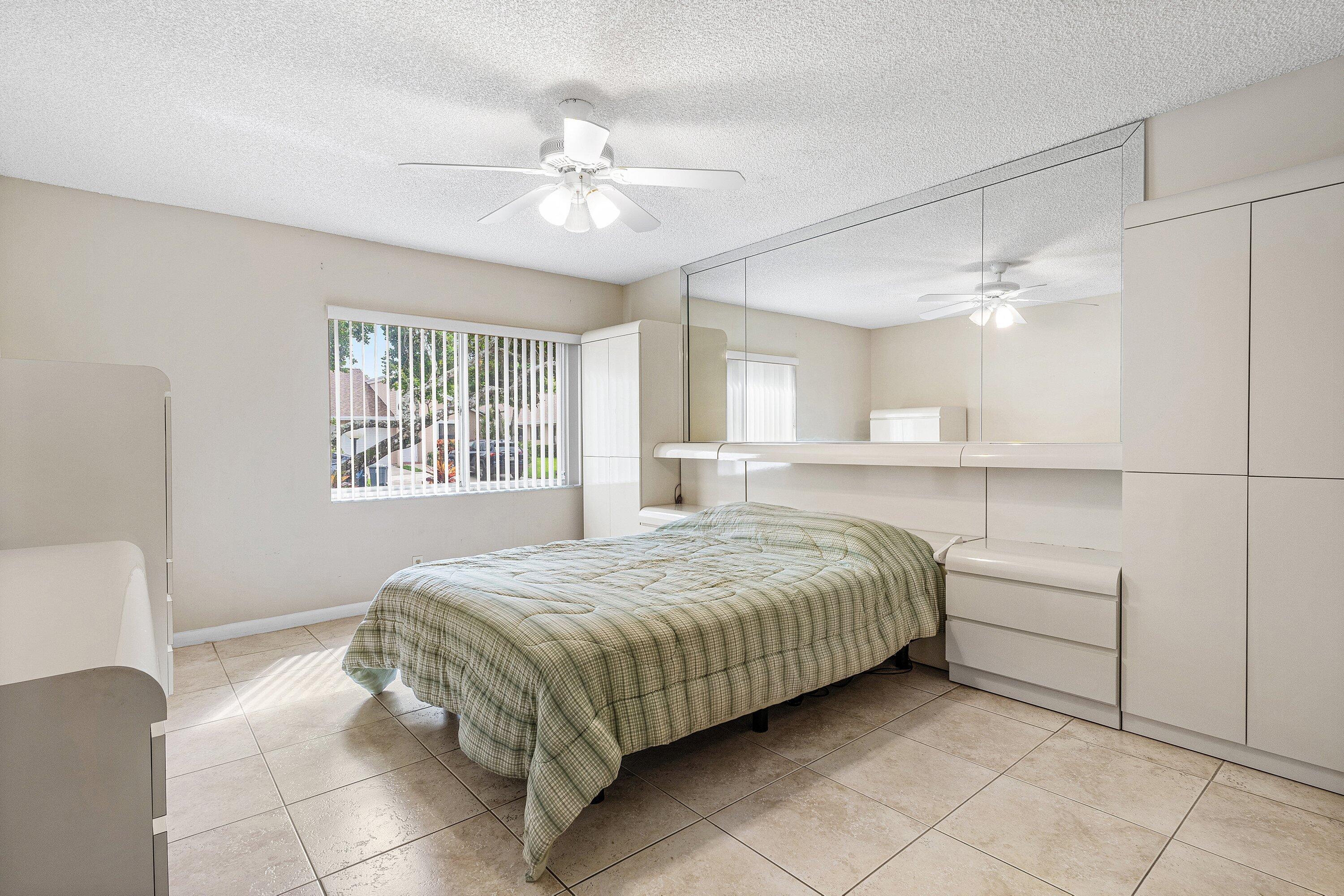 8077 Springtree Road Boca Raton, FL 33496 - Photo 16 of 35 PRIMARY BEDROOM