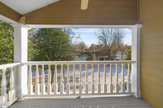 $2,200 | 112 West Park Avenue, Greenville, SC 29601