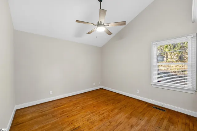 $2,200 | 112 West Park Avenue, Greenville, SC 29601