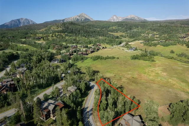 $625,000 | 115 Game Trail Road, Silverthorne, CO 80498