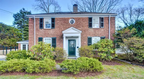 $910,000 | 61 Kathwood Road, White Plains, NY 10607
