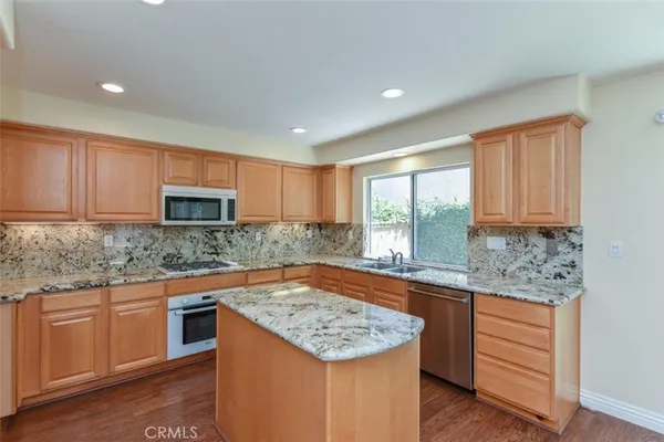$4,800 | 48 Deerborn Drive, Aliso Viejo, CA 92656