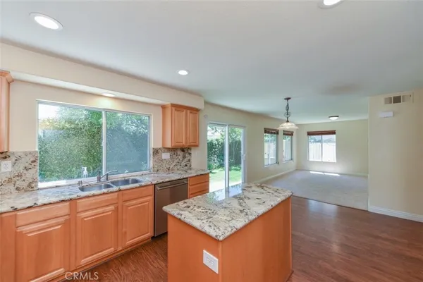 $4,800 | 48 Deerborn Drive, Aliso Viejo, CA 92656