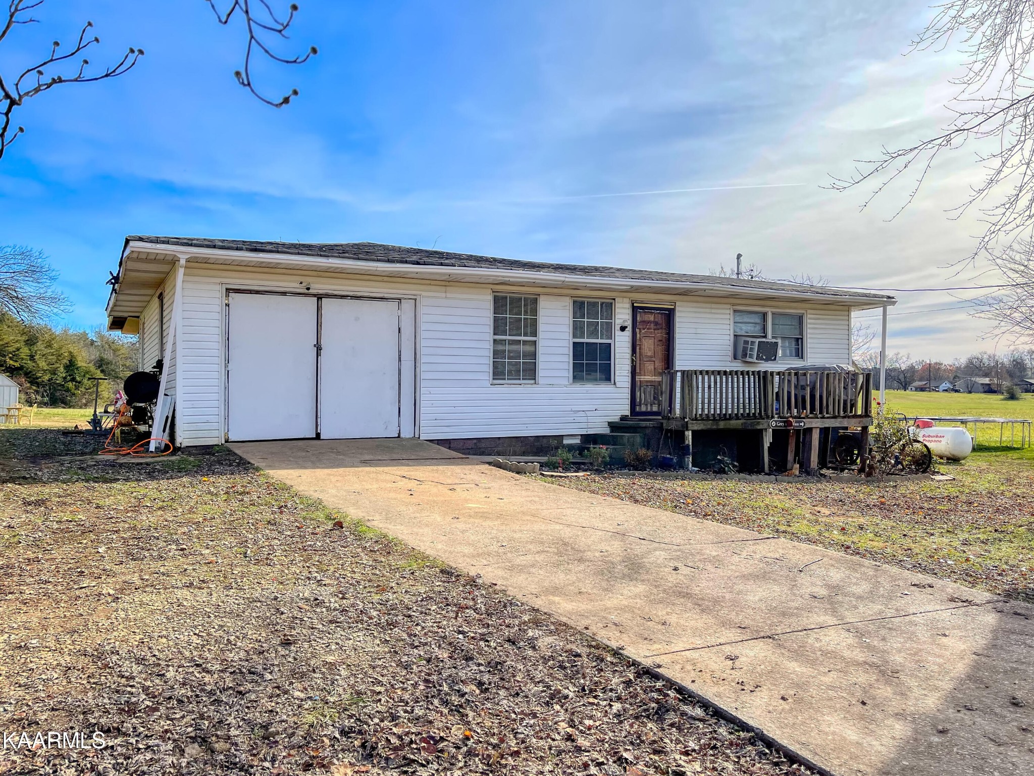 10320 Rutledge Pike Corryton, TN 37721 - Photo 1 of 20