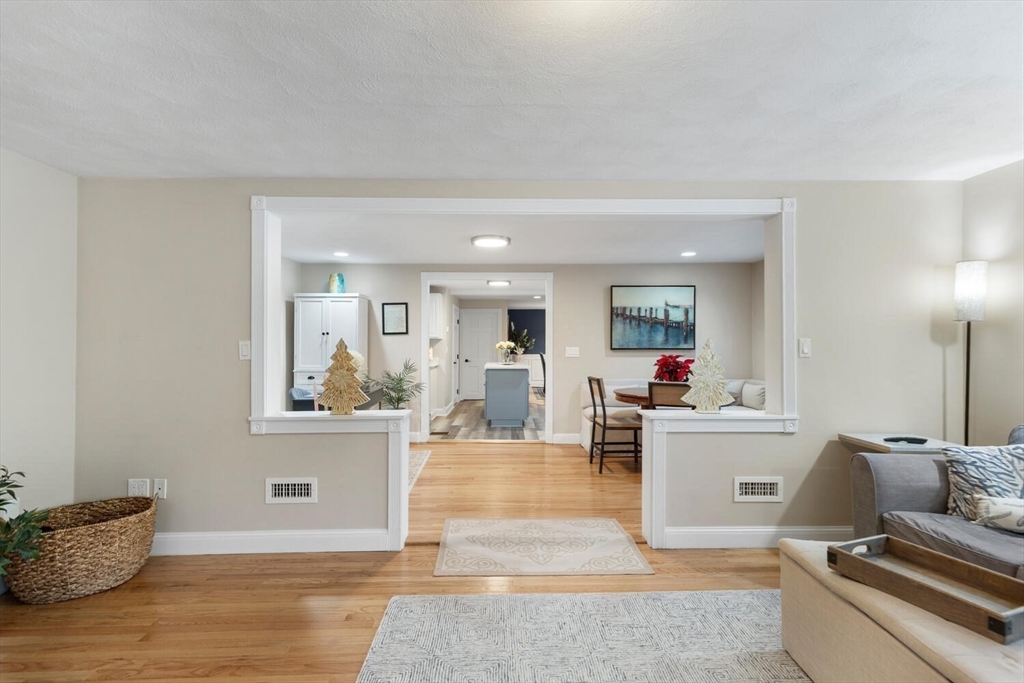 3 Summer Street, Unit 2 Topsfield, MA 01983 - Photo 14 of 31