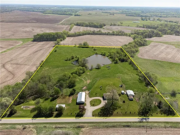 $499,900 | 627 M Highway, Odessa, MO 64076
