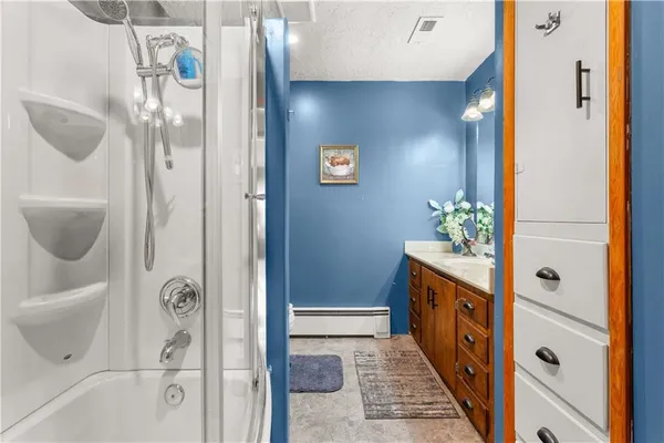 $549,000 | 627 M Highway, Odessa, MO 64076