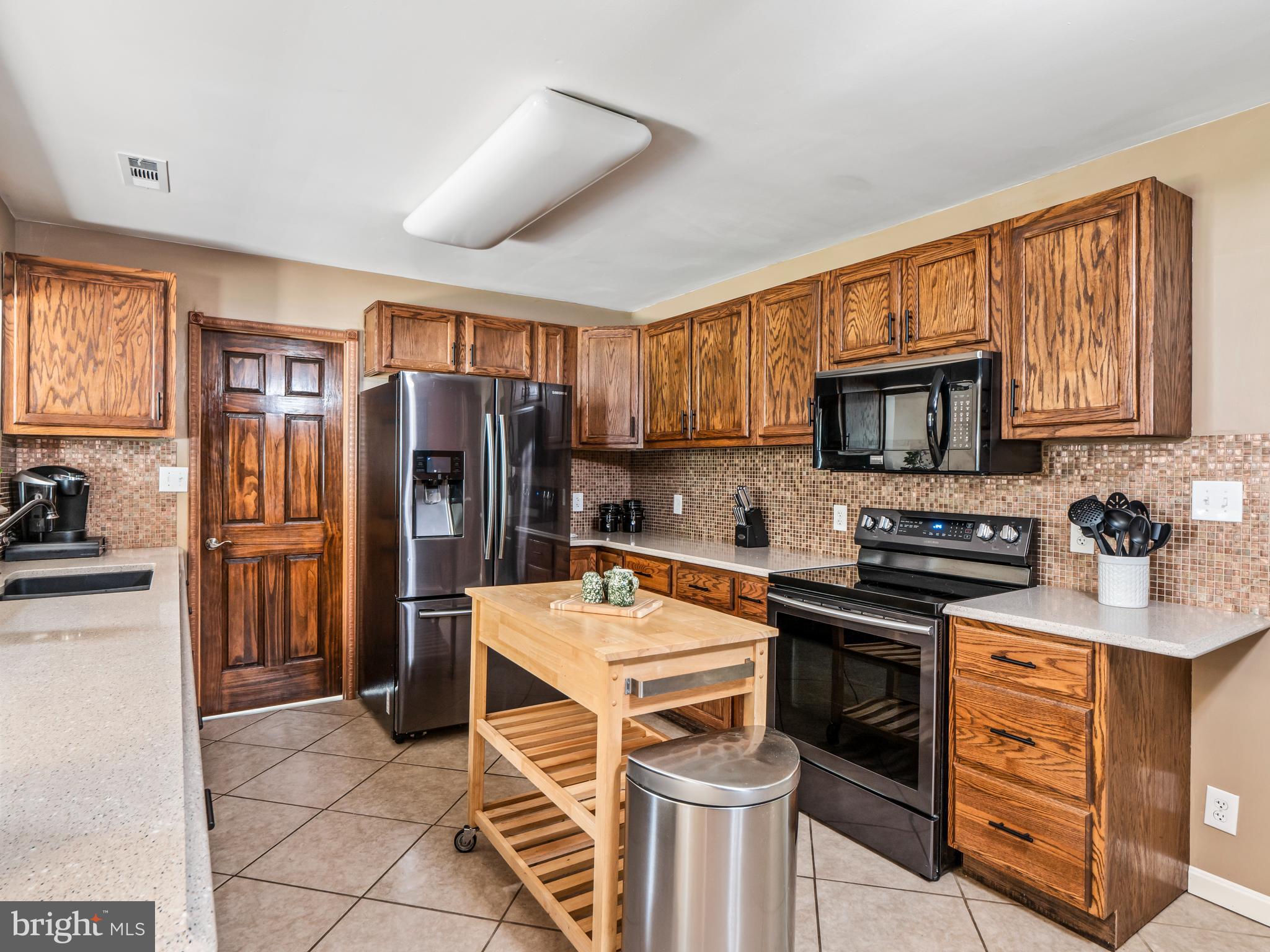 146 Choptank Road Stafford, VA 22556 - Photo 9 of 32 Gallery Image 9
