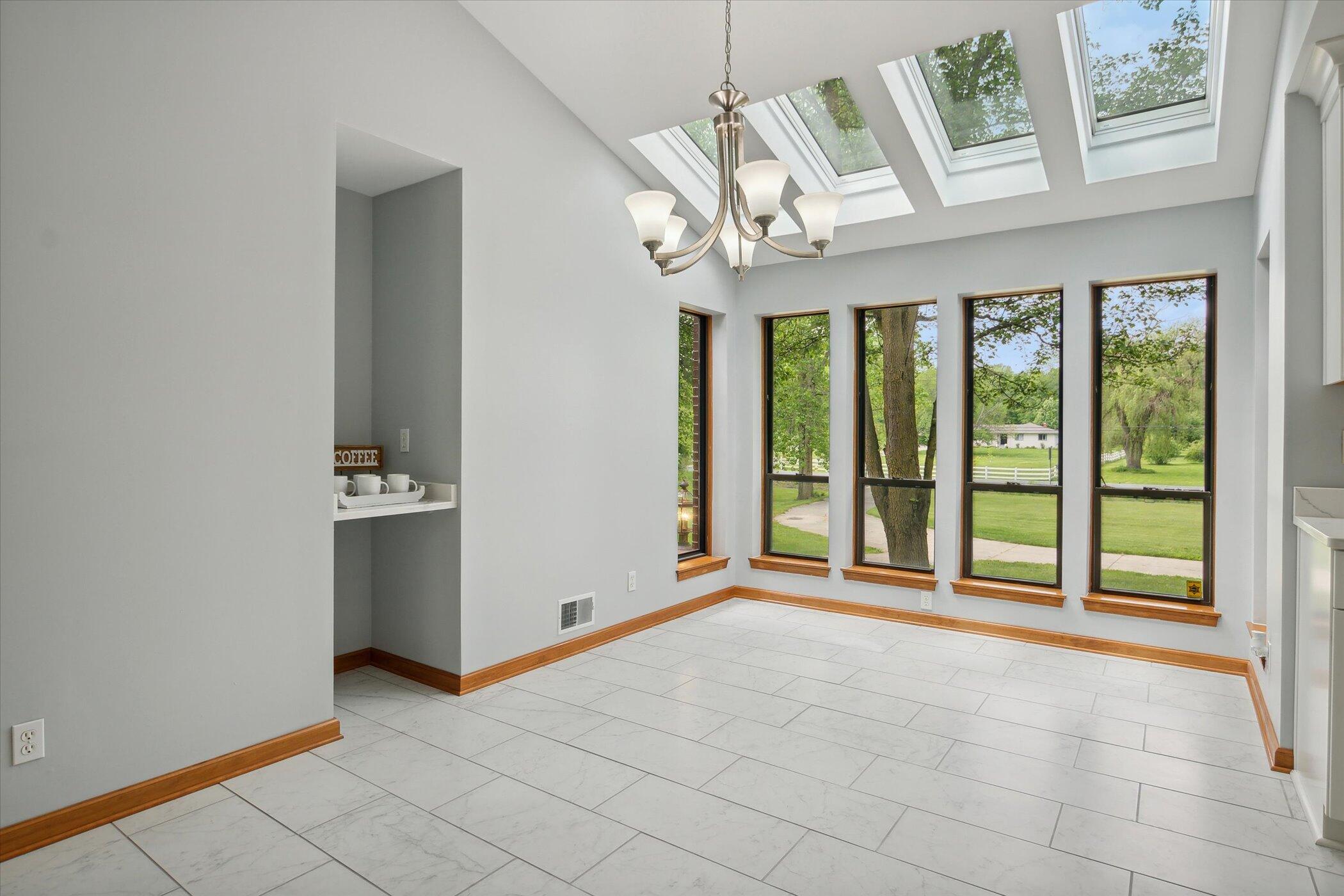 12551 Whittaker Road Milan, MI 48160 - Photo 11 of 50 33-12551-Whittaker-Rd-WindowStill-29