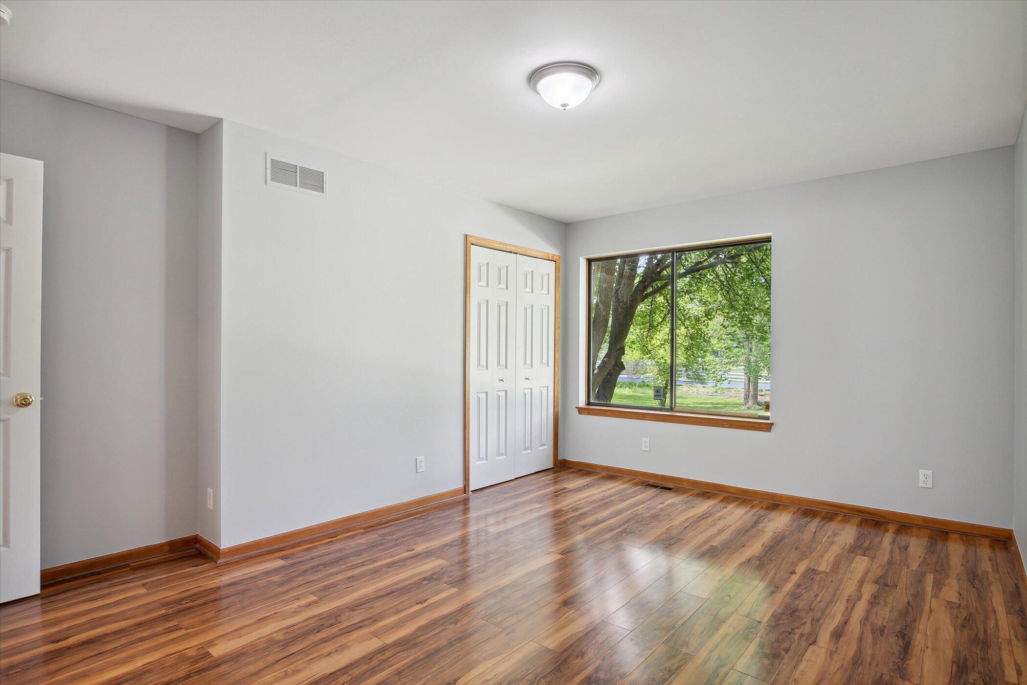 12551 Whittaker Road Milan, MI 48160 - Photo 27 of 50 13-12551-Whittaker-Rd-WindowStill-11
