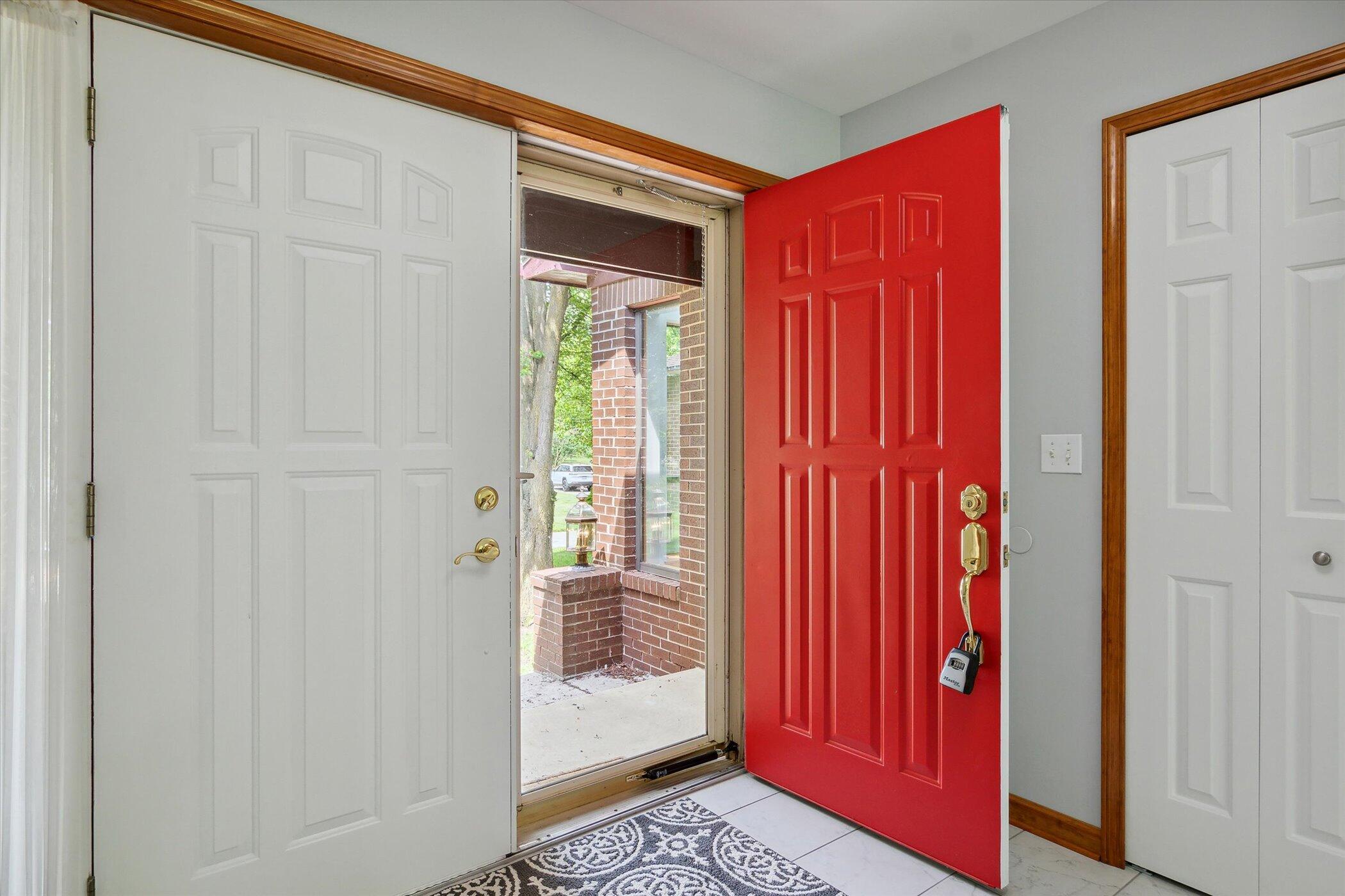 12551 Whittaker Road Milan, MI 48160 - Photo 6 of 50 06-12551-Whittaker-Rd-WindowStill-02
