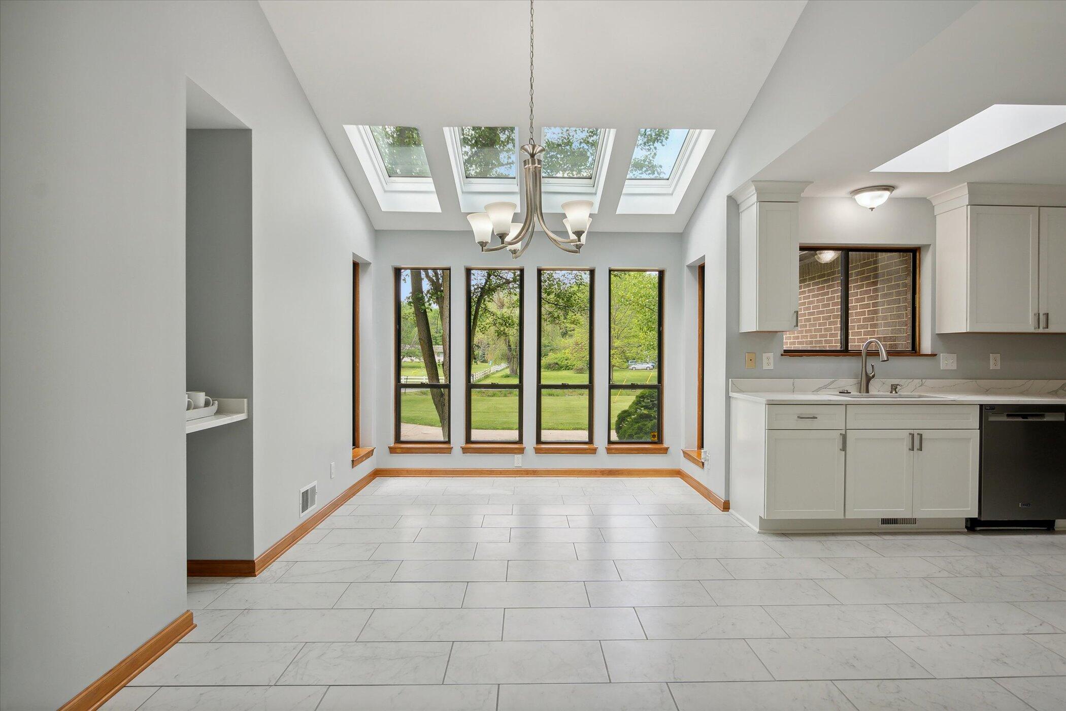 12551 Whittaker Road Milan, MI 48160 - Photo 10 of 50 32-12551-Whittaker-Rd-WindowStill-28