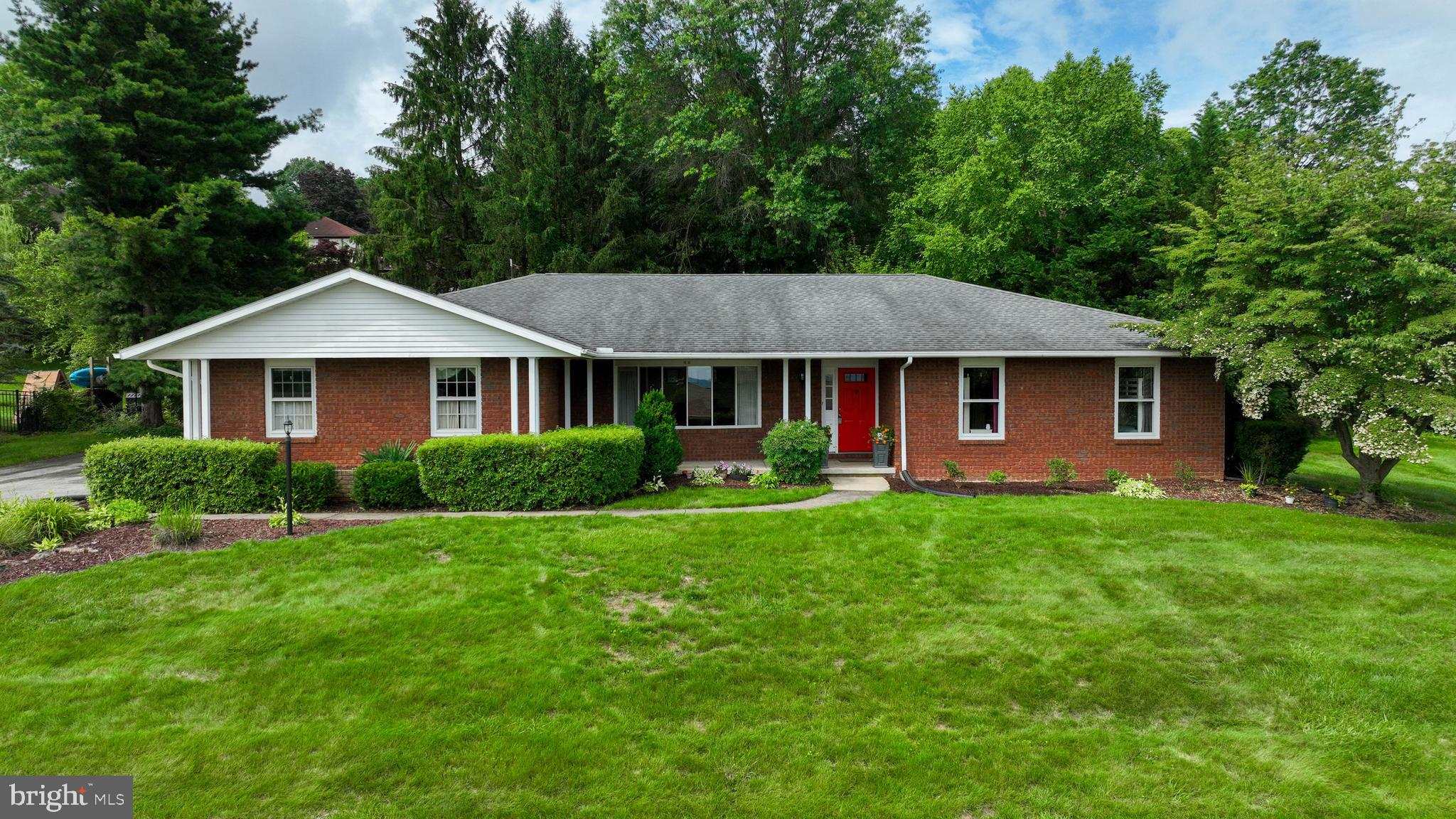 3610 Rimrock Road York, PA 17402 - Photo 1 of 39 Gallery Image 1