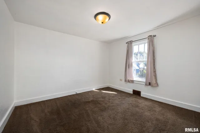 $90,000 | 1423-1425 South 13th Street, Pekin, IL 61554